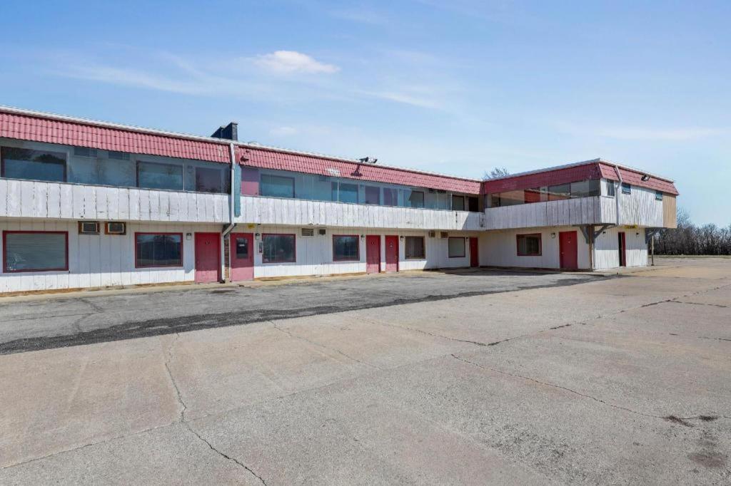 Hotel O Oskaloosa - Hwy 63/92 Eksteriør bilde