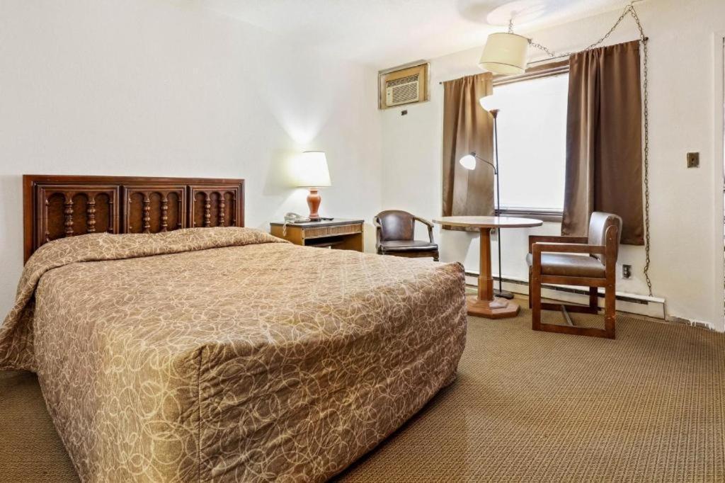 Hotel O Oskaloosa - Hwy 63/92 Eksteriør bilde